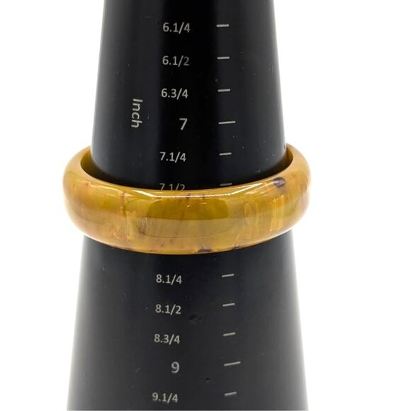 Vintage Butterscotch Marbled Bakelite 3/4" Wide Bangle Bracelet - Picture 7 of 7